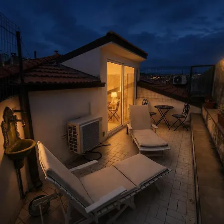 Apartment Il Piano, Above The City, Close To The Sea. *